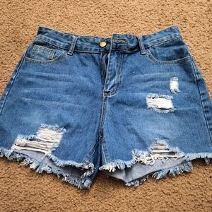 Shein, female size large, Raw hem distressed denim shorts, faded blue
